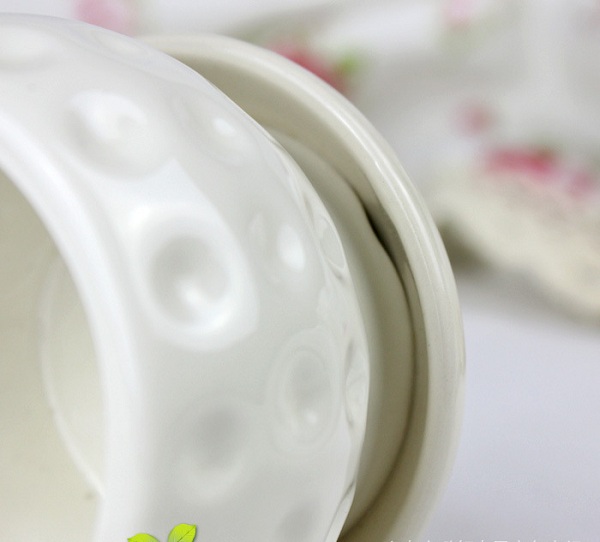 chậu sứ cắm hoa